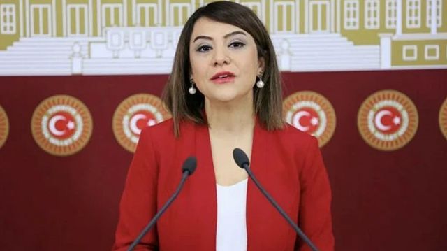 CHP'deki danışman atamasına Gamze Taşcıer'den sert tepki: Görevden alınmış dahi olsa kabul edilemez