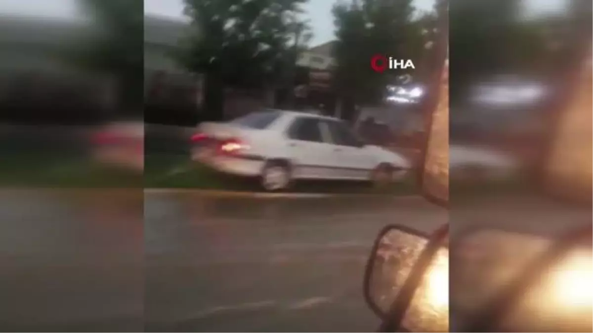 Denizli'de şiddetli yağış hayatı olumsuz etkiledi