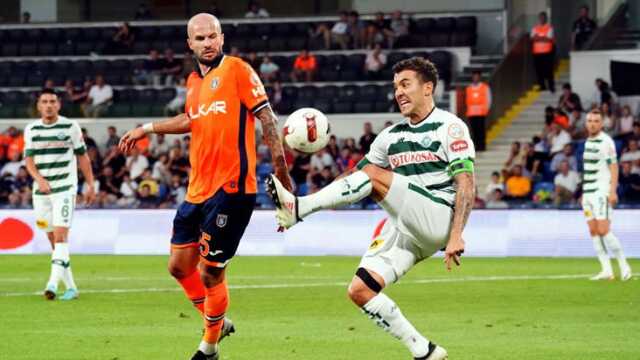 Konyaspor bir ilki başardı! Başakşehir'e sahasında soğuk duş