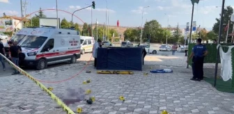 Elazığ'da silahlı kavgada yaralanan kişiyi ambulansta öldürdü