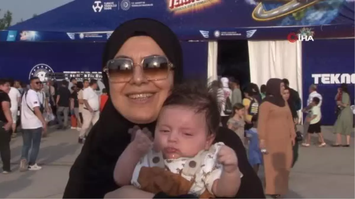 TEKNOFEST'in en küçük ziyaretçisi