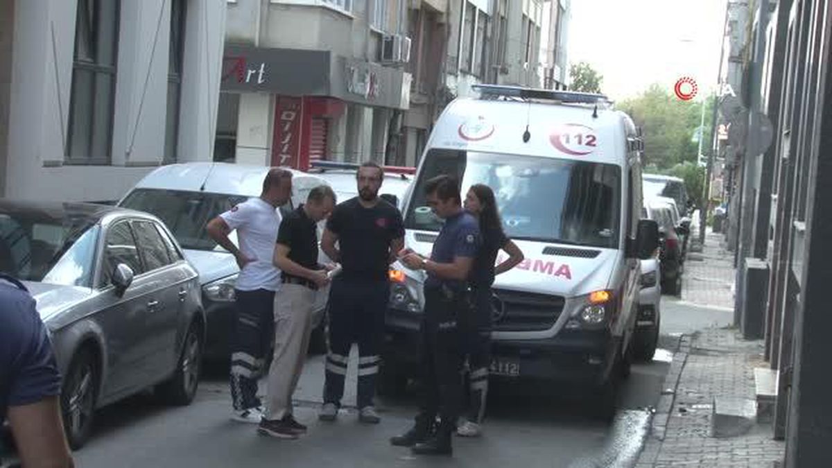 Bakırköy'de yaşayan emekli albay evinde ölü bulundu