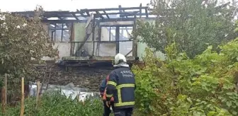 Kastamonu'da çıkan yangında ev kullanılamaz hale geldi