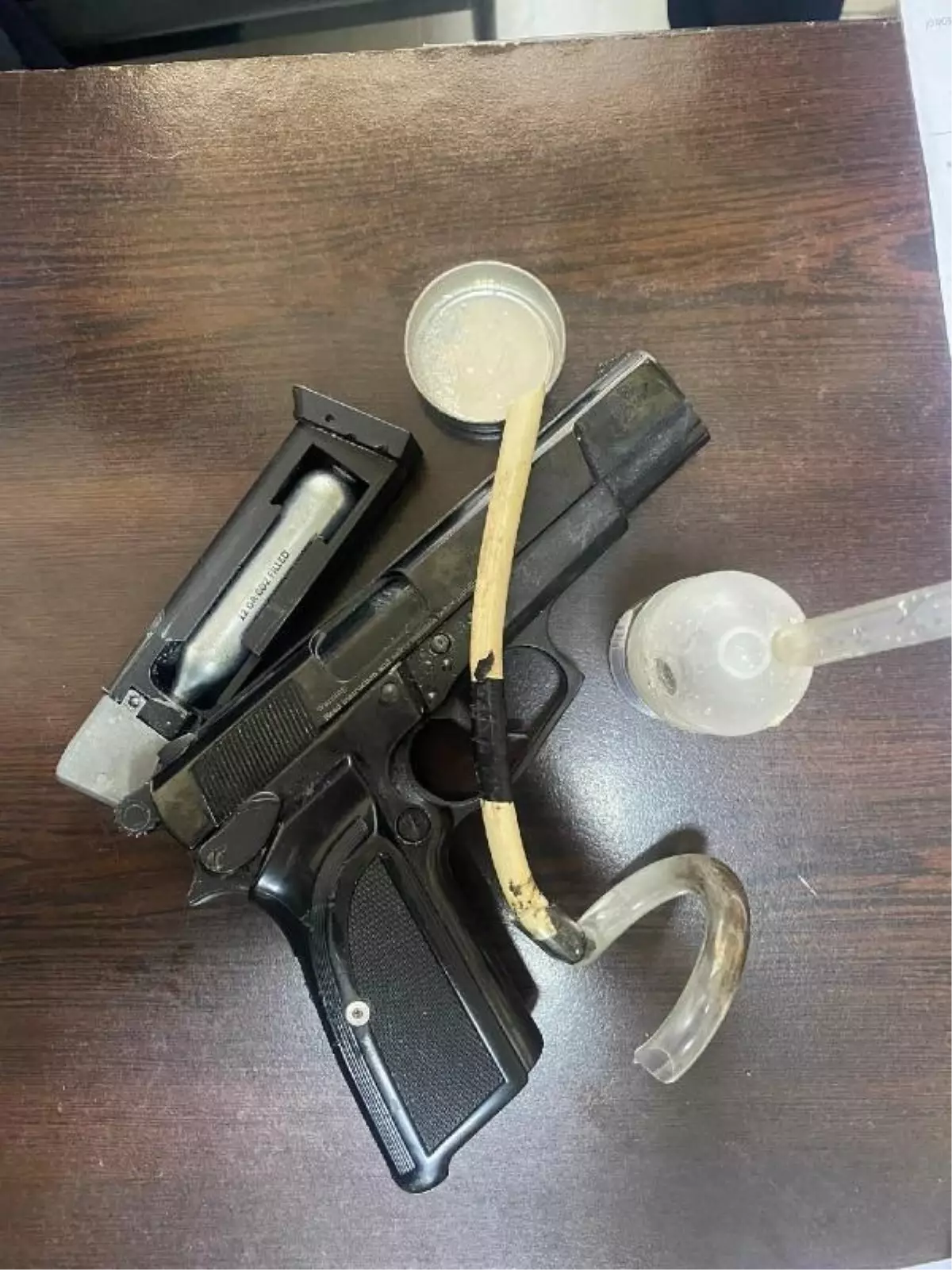 Bornova'da Hırsızlık Şüphelisi Yakalandı