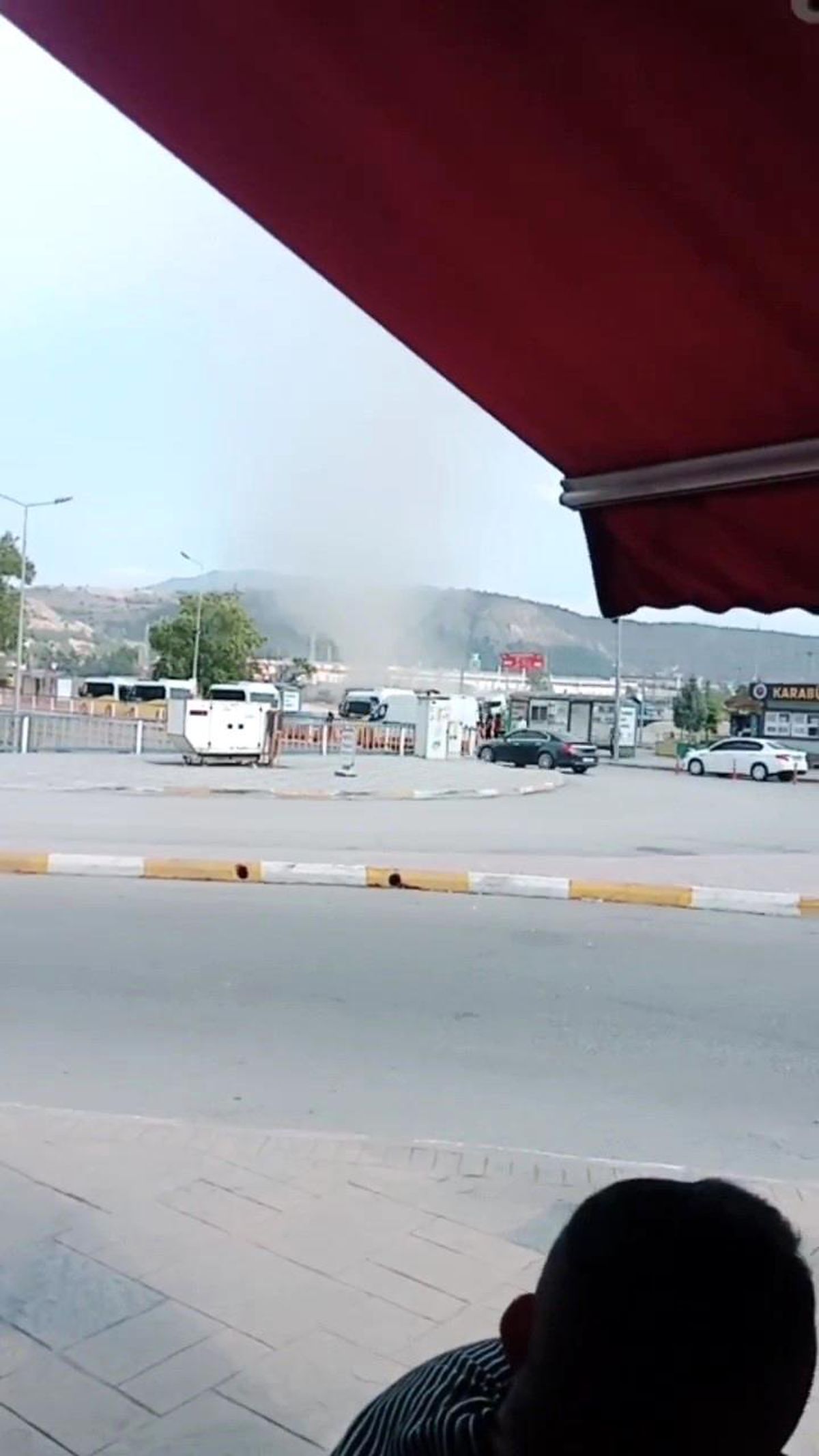 Karabük'te Oluşan Toz Hortumu Cep Telefonu Kamerasıyla Kaydedildi
