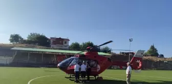 Malatya'da Kalın Bağırsak Yırtılması Geçiren Hasta Ambulans Helikopterle Hastaneye Sevk Edildi