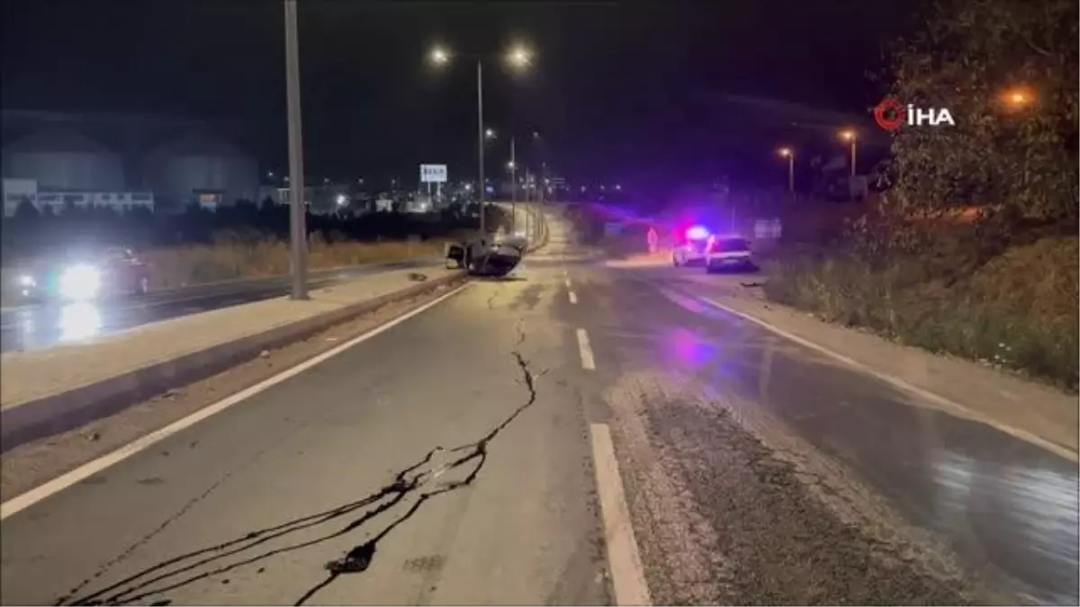 Tekirdağ'da Sanayi Sitesi Önünde Otomobil Takla Attı