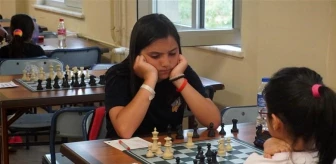 Afyonkarahisar'da 30 Ağustos Zafer Bayramı Satranç Turnuvası Tamamlandı
