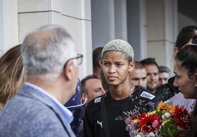 Avrupa Şampiyonu A Milli Kadın Voleybol Takımı yurda döndü Avrupa Şampiyonu A Milli Kadın Voleybol Takımı yurda döndü