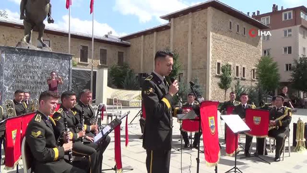 Bayburt'ta Zafer Bayramı konseri