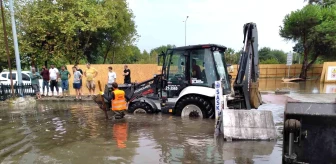 Samsun'da Sel Felaketi Sonrası Çalışmalar Devam Ediyor