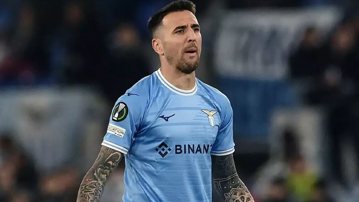 Taraftar 'İstemiyoruz' dedi, Galatasaray Matias Vecino'nun transferini askıya aldı