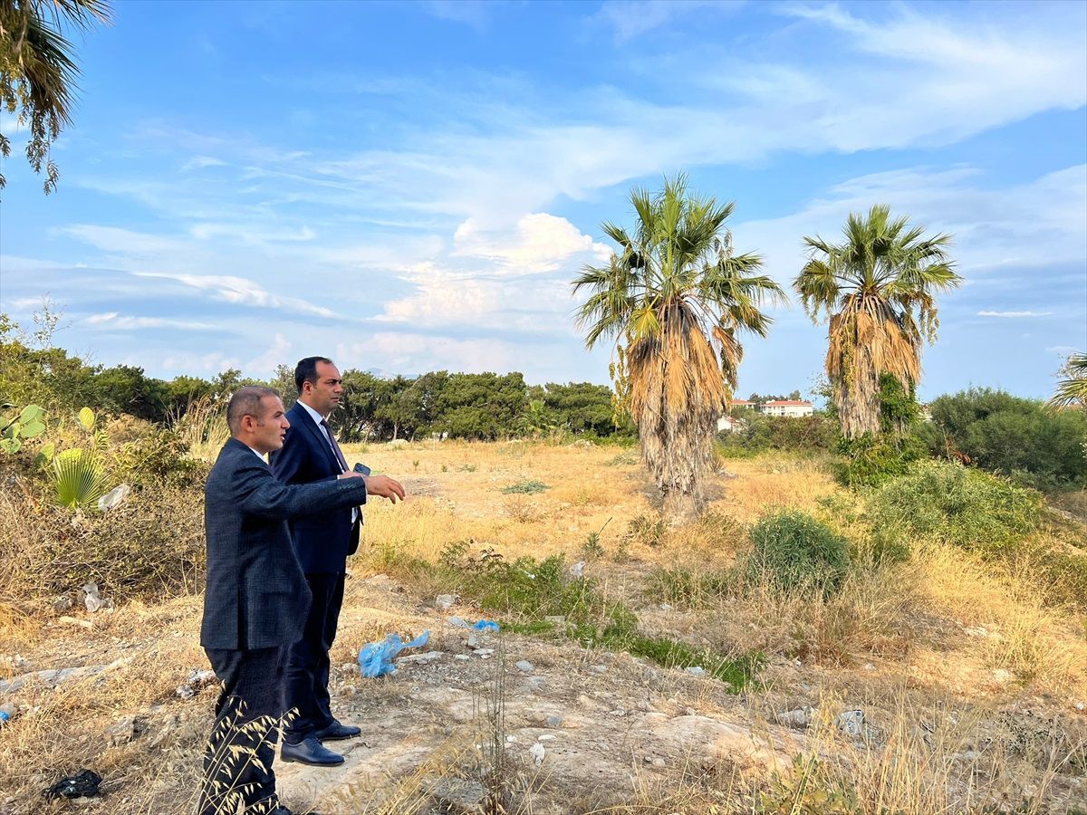 Datça Kaymakamlığı Görevine Atanan Murat Atıcı, Tarihi Kaymakamlık Binasında İncelemelerde Bulundu