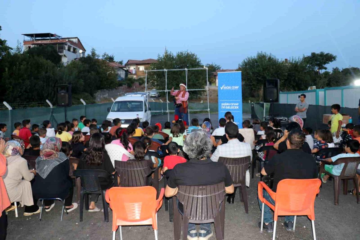 Malatya'da Depremzedeler İçin Tiyatro Etkinliği