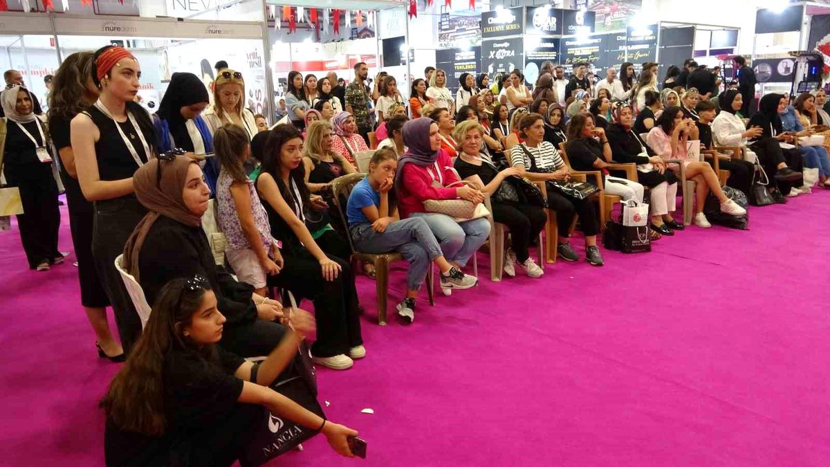 Elazığ'da düzenlenen güzellik fuarı büyük ilgi gördü