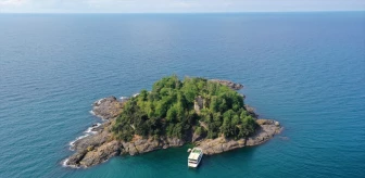 Giresun Adası, Mitolojik Hikayeleri ve Tarihi Kalıntılarıyla Ziyaretçilerin İlgi Odağı