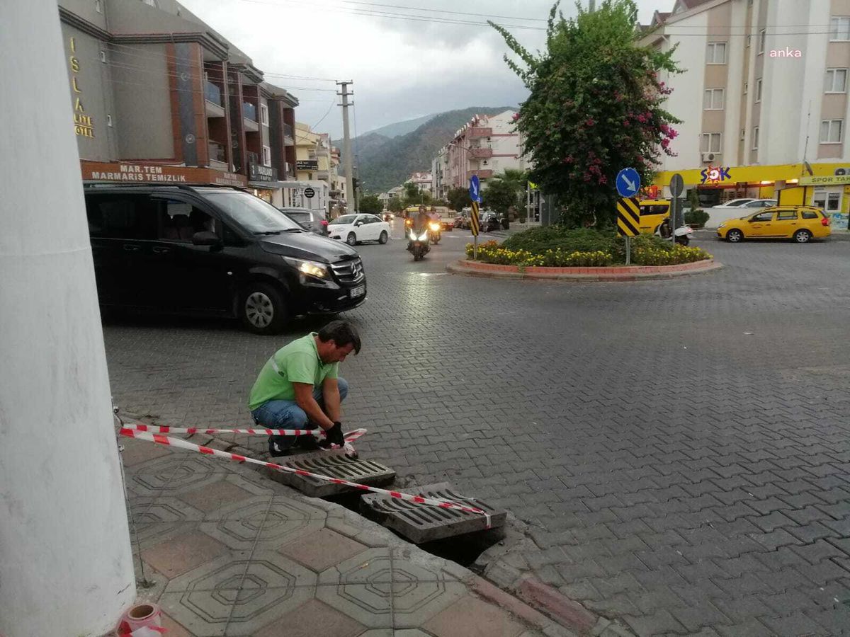 Marmaris Belediyesi Yağmur Nedeniyle 24 Saat Mesai Yaptı