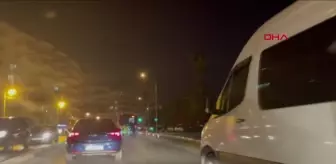 Antalya'da Patenli Gençlerden Tehlikeli Yolculuk