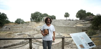 Troya Antik Kenti Kazı Heyeti Başkanı Prof. Dr. Rüstem Aslan, İtalya'da ödüllendirildi