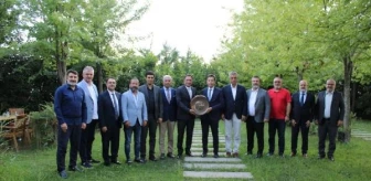 BİOSB Yönetim Kurulu ve Müteşebbis Heyeti Toplantısı Sonrası Günay Öztürk'e Uğurlama Töreni Düzenlendi