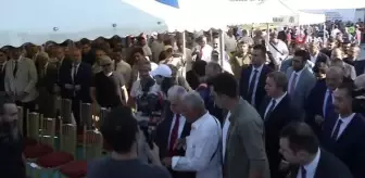 Bakan Özhaseki ve Binali Yıldırım'ın katılımıyla Erzincan'da temel atma, açılış, tapu ve anahtar teslim töreni gerçekleşti