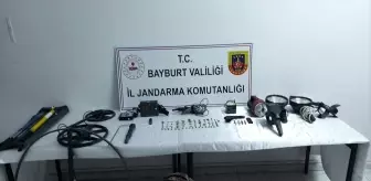 Bayburt'ta Tarihi Eser Kaçakçılığı Operasyonu: 5 Gözaltı