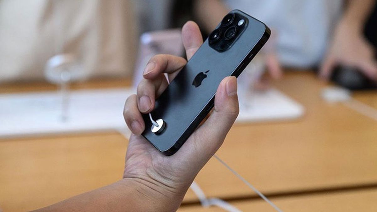 Çin, siber güvenlik endişesiyle devlet memurlarının iPhone kullanmasını yasakladı