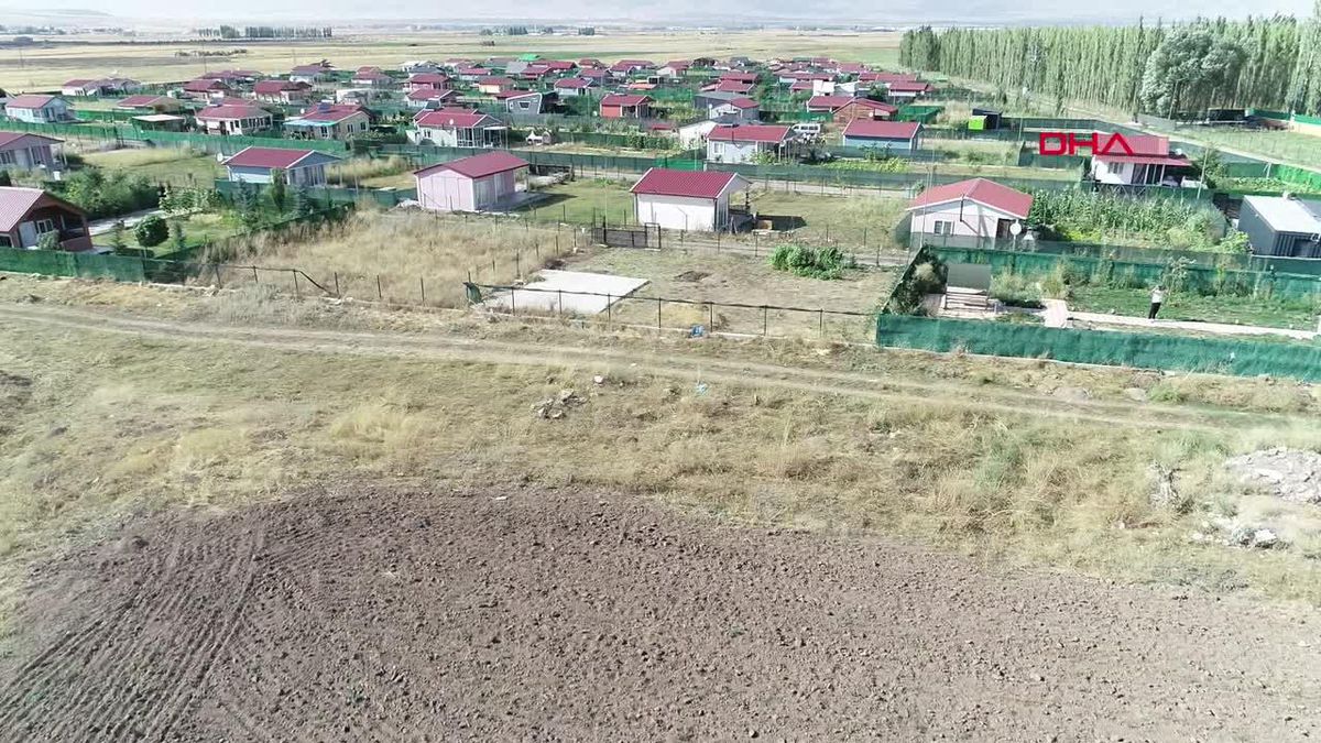 PROF. DR. ÖZGÜL TÜRKİYE'DE 27 MİLYON HEKTAR TARIM ALANI 23 MİLYONUN ALTINA DÜŞTÜ