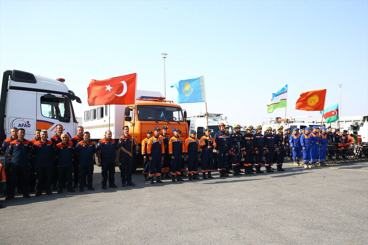 Türk Devletleri Teşkilatı Alat Limanı'nda ortak tatbikat gerçekleştirdi
