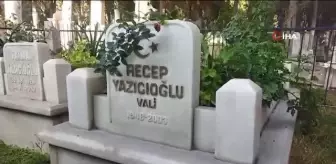 Merhum Vali Recep Yazıcıoğlu'nun Kabri Başında Anma Töreni Düzenlendi