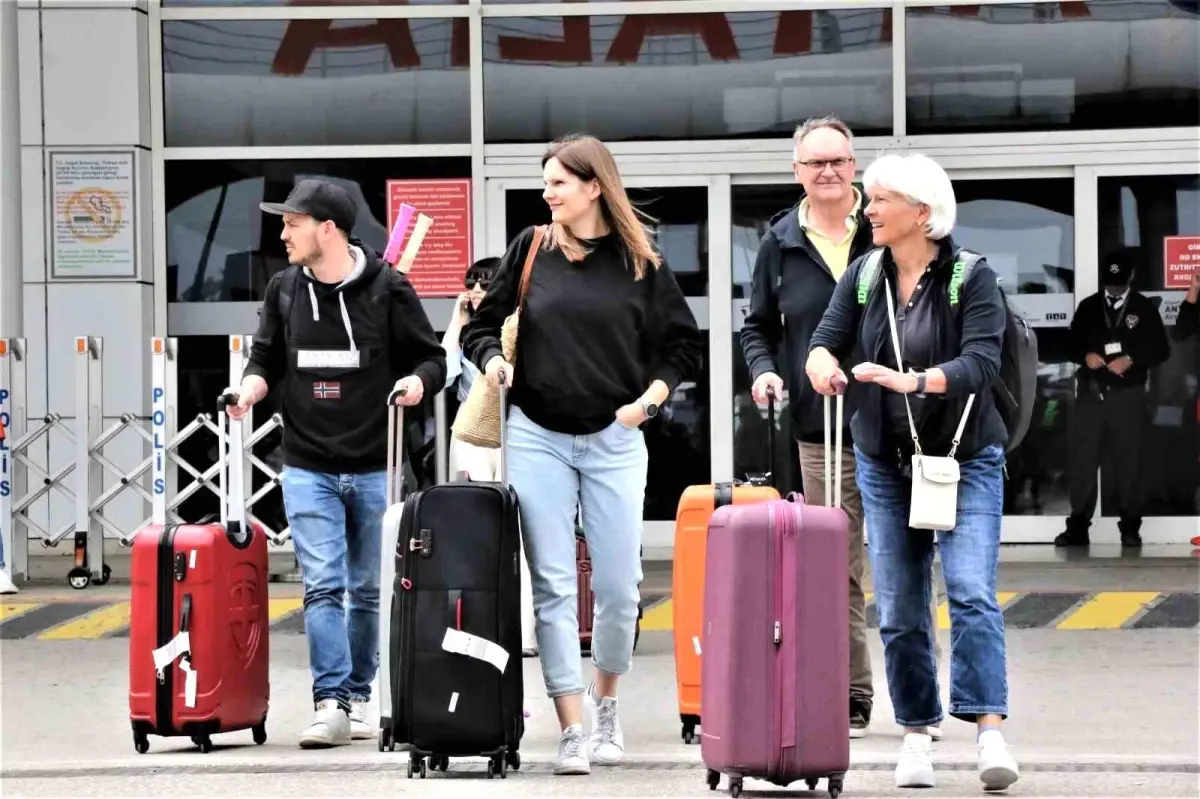 Antalya'ya ziyaretçi sayısında artış yaşandı