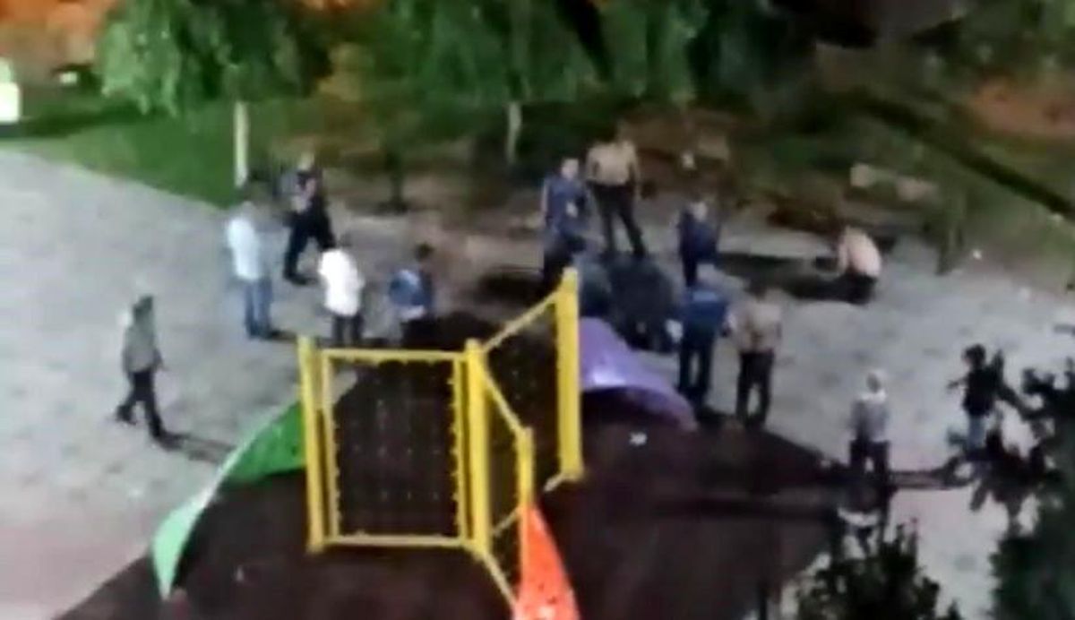 Eskişehir'de Polislere Küfür ve Hakaret Eden Kadın Kaydedildi