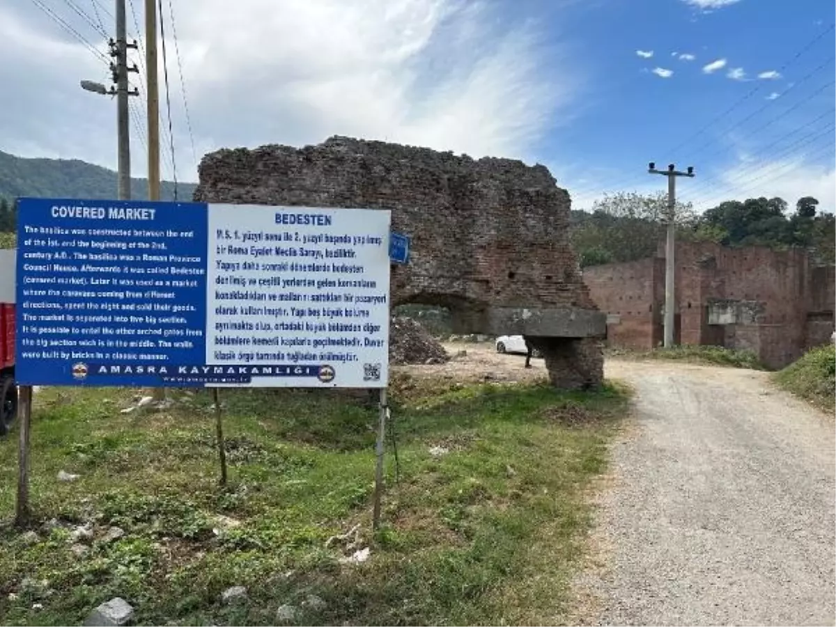 Amasra'da Roma dönemine ait mermer mozaikler bulundu