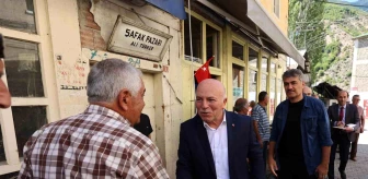 Erzurum Büyükşehir Belediye Başkanı Mehmet Sekmen, İspir'de vatandaşlarla buluştu