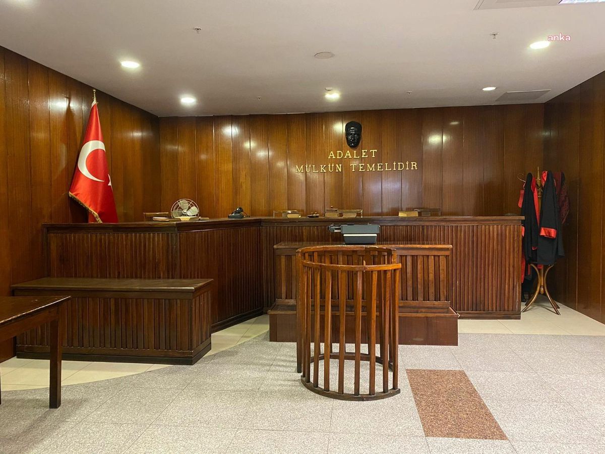 Otobüs Durağına Dalan Sürücüye Hapis Cezası