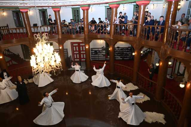 Bursa Mevlevihanesi'nin Açılışı İçin Gün Sayılıyor