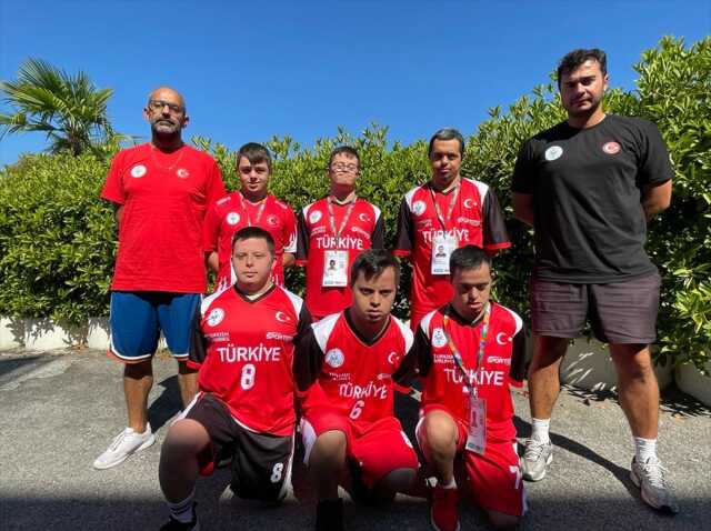 Down Sendromlu Milli Basketbol Takımı, Avrupa Şampiyonası'nda yarı finalde