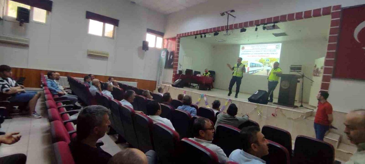 Samsun'da Okul Servis Şoförlerine Eğitim Semineri