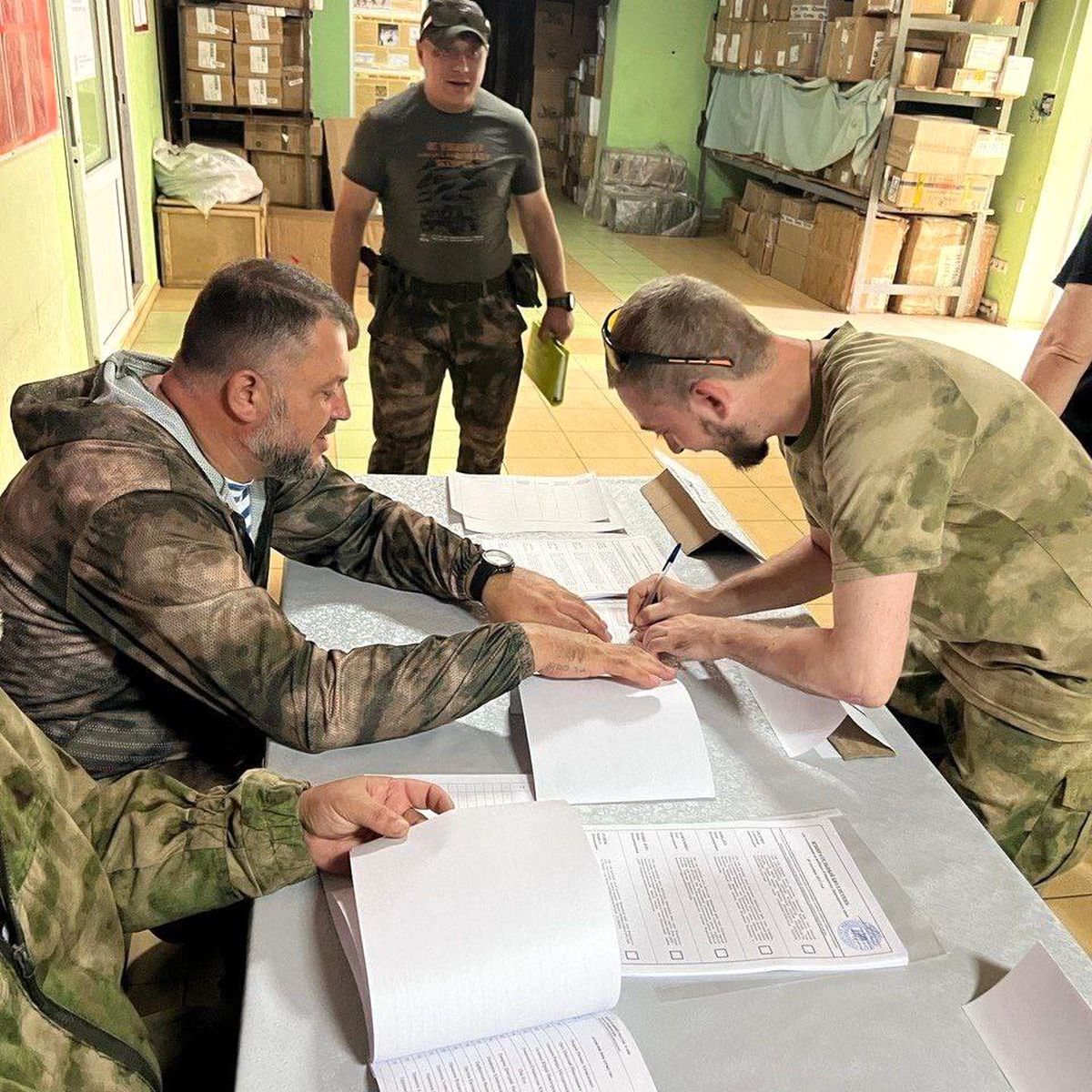 Rusya'da işgal edilen bölgelerde yerel seçimler başladı