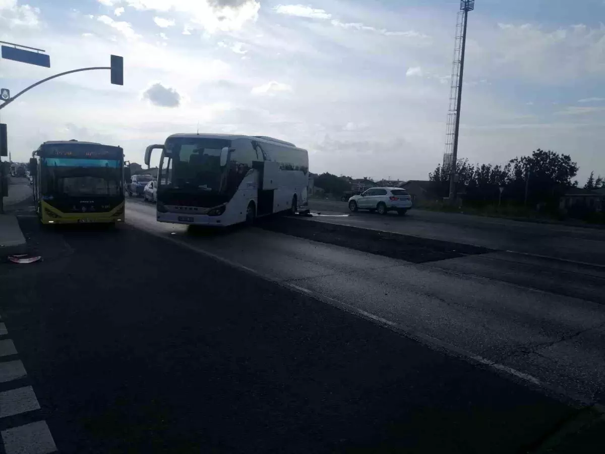 Silivri'de Kadın Sürücü Freni Boşalan Otobüsü Kontrol Altına Aldı