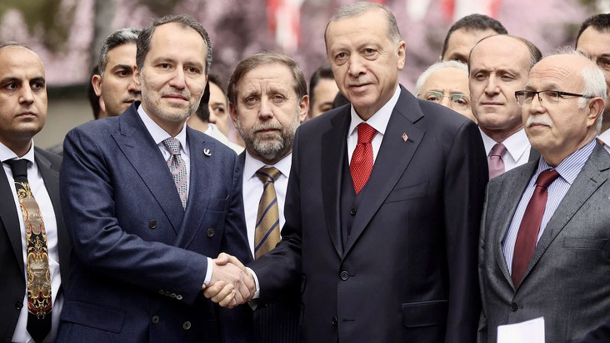 Teşkilatlara genelge gönderildi! Yeniden Refah Partisi, 81 ilde kendi adaylarıyla seçime girecek