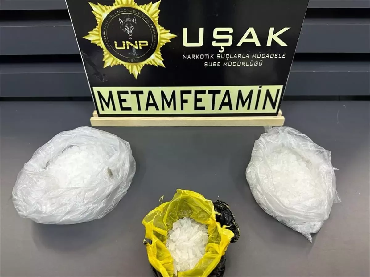 Uşak'ta Uyuşturucu Operasyonunda 10 Kişi Tutuklandı