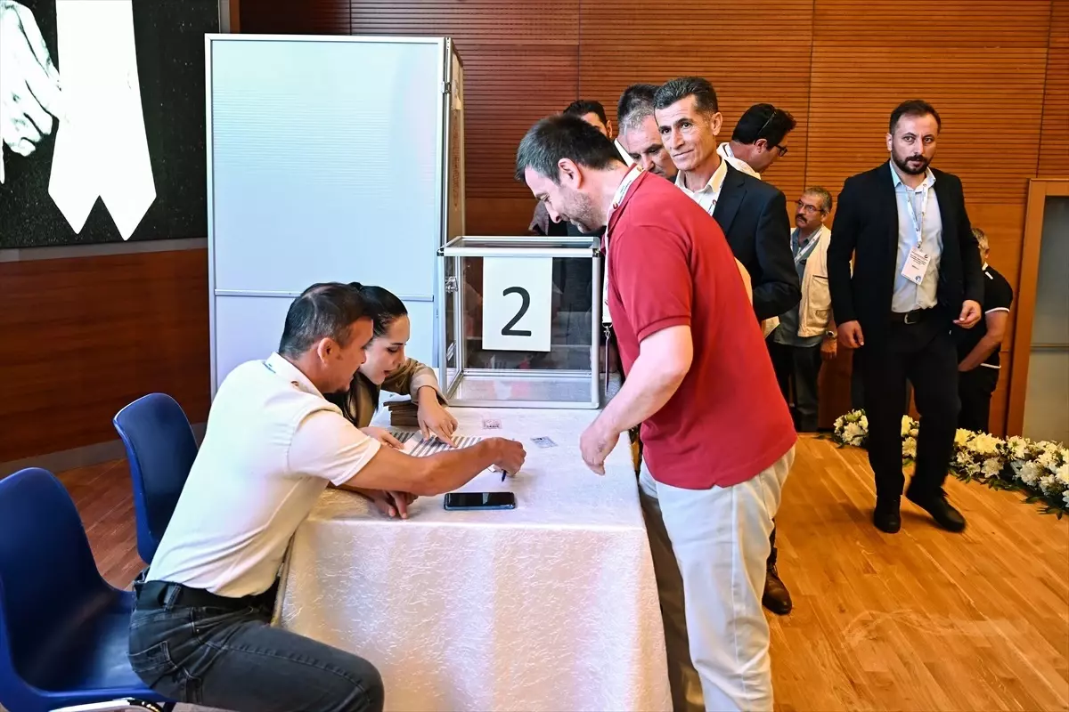 Türkiye Badminton Federasyonu Başkanlığına Ercan Yıldız Seçildi