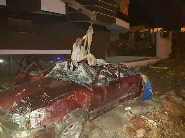 Denizli'de trafik kazasında 2'si bebek 4 kişi hayatını kaybetti