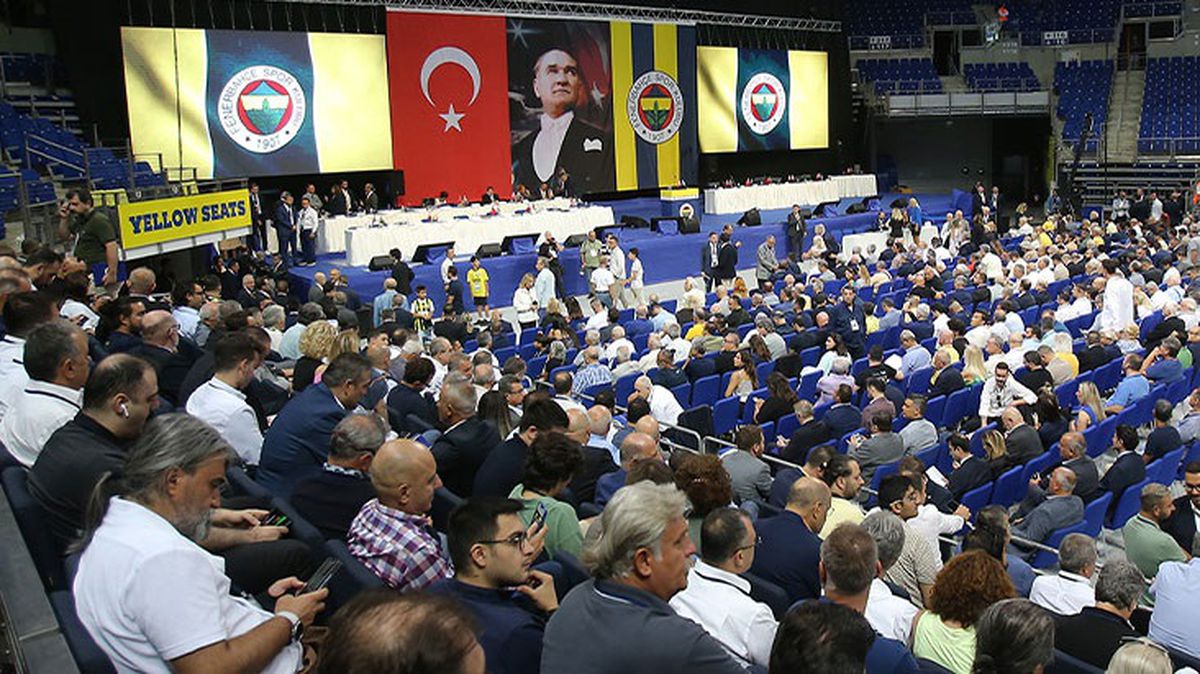 Radikal adım! Fenerbahçe'de istifa eden üyelere bütün kapılar kapandı