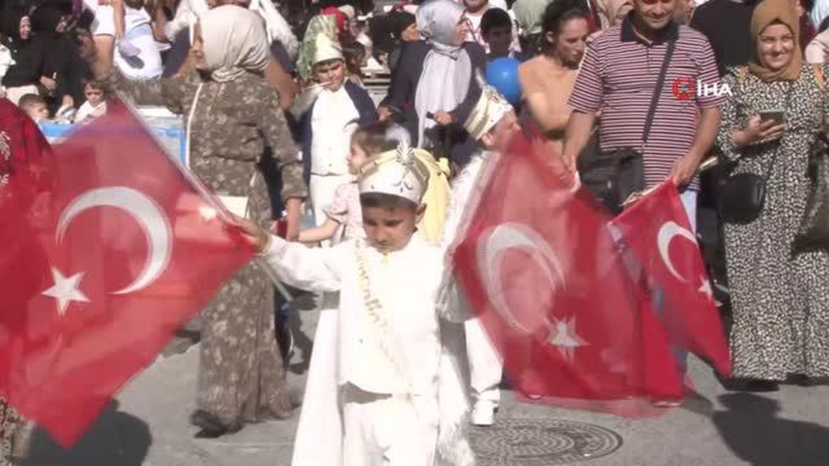 Ümraniye Belediyesi'nden toplu sünnet şöleni