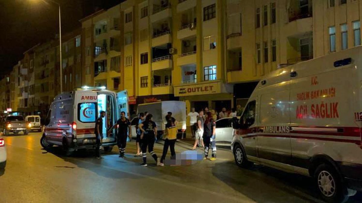 Antalya'da Yaya Geçidinde Kaza: Yaşlı Adam Hayatını Kaybetti