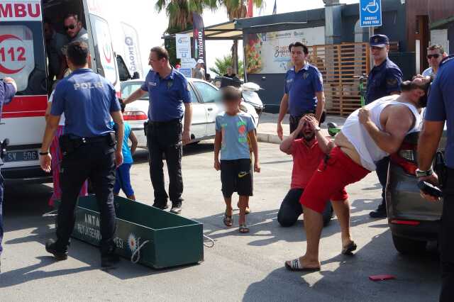 3 gün önce cezaevinden izinli çıkan genç denize boğuldu! Aile üyelerinin feryadı Antalya'yı inletti 3 gün önce cezaevinden izinli çıkan genç denize boğuldu! Aile üyelerinin feryadı Antalya'yı inletti
