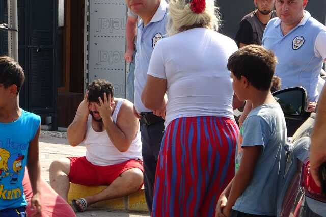 3 gün önce cezaevinden izinli çıkan genç denize boğuldu! Aile üyelerinin feryadı Antalya'yı inletti 3 gün önce cezaevinden izinli çıkan genç denize boğuldu! Aile üyelerinin feryadı Antalya'yı inletti