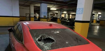 Bayrampaşa'da İSPARK'a ait otoparkta araçlara taşlı saldırı